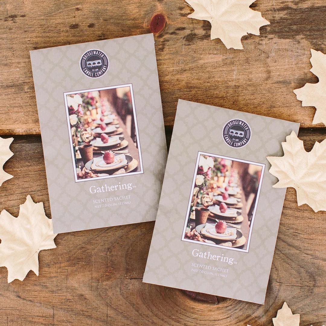 🙀Company is coming!Make the house smell goooood with these scented sachets from @bridgewatercandles