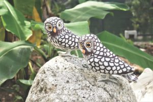 Caribbean Craft owls decor