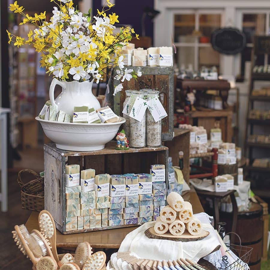 Meet the 2019 Creative Display Contest winner: @thesoapygnome of Goshen, Indiana. Owner Jenny Frech uses artisanal flair to create engaging displays for its hand-crafted soaps and personal care products. Swipe to take a look inside the shop and click the link in bio to learn more about the winner