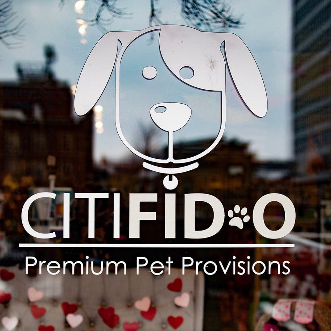 Our friends in Knoxville, @citifido, welcome their four-legged customers with gifts for them and their humans. 🐾 Read all about them and more great pet products and gifts in the latest issue of Gift Shop Pets …link in bio @giftshop_pets