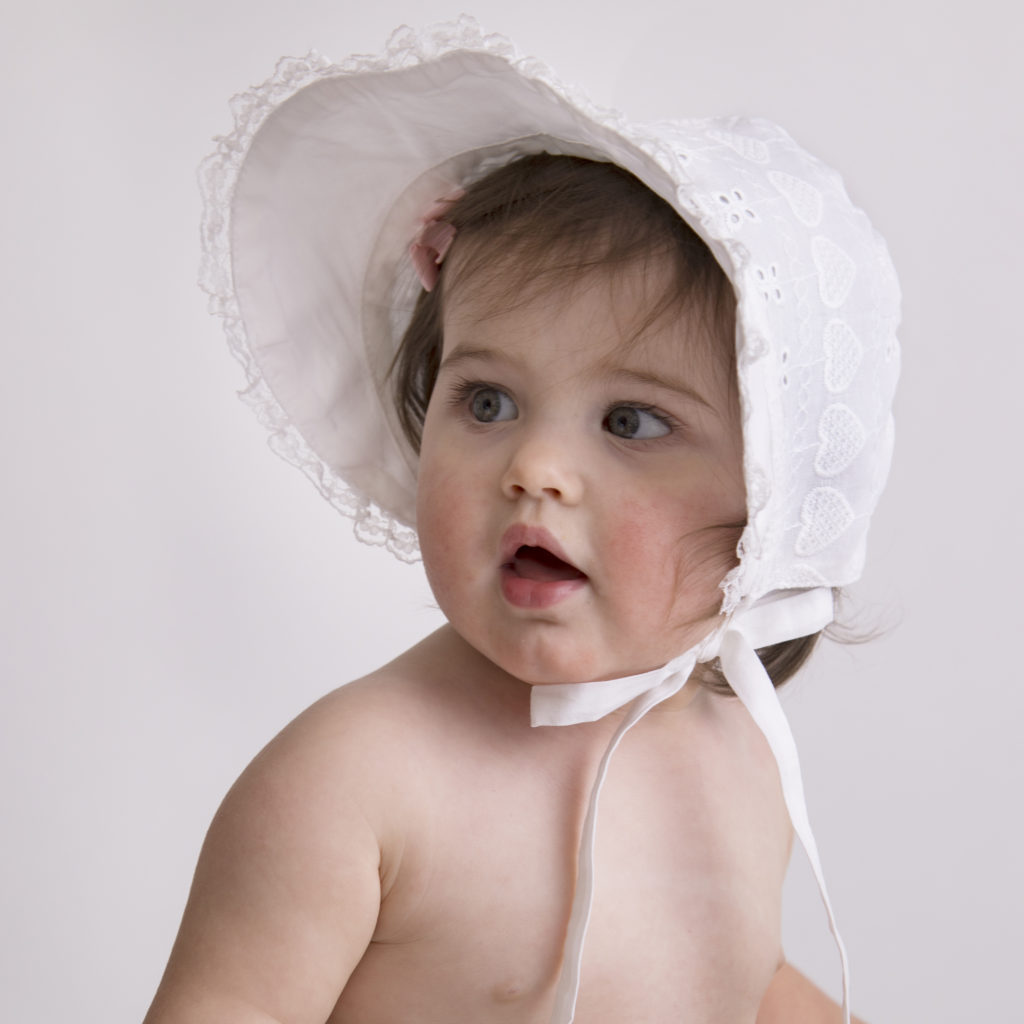 Huggalugs Heart Sunbonnet