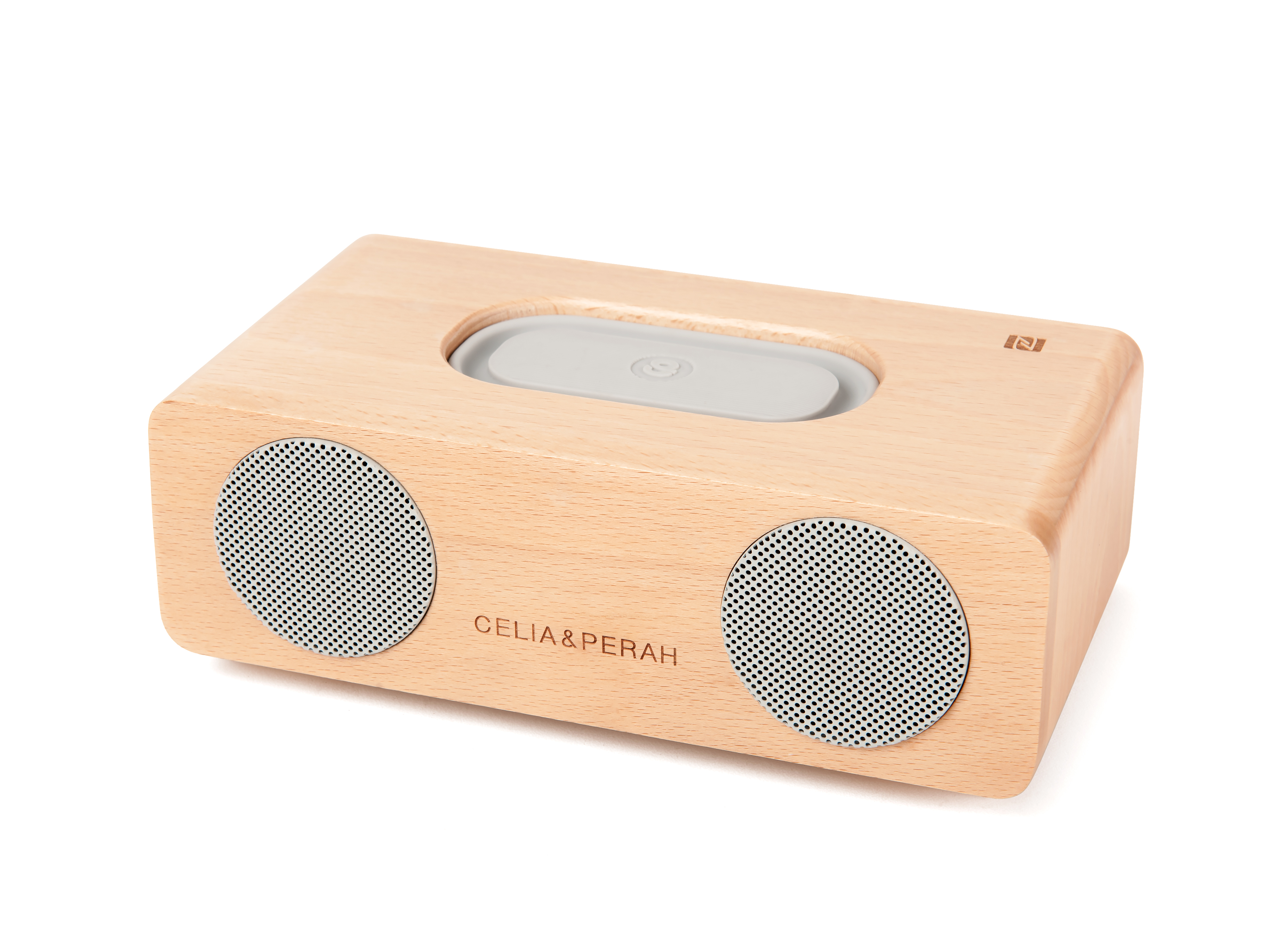 M2 Wireless Wood Speaker 
															/ Celia & Perah							