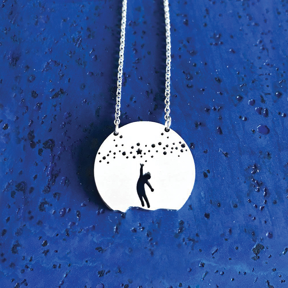 Close 2 ur Heart Reach for the Stars Necklace from FEIFISH