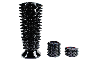 Black Spiked Scented Luxury Candles from Desi Tutoes