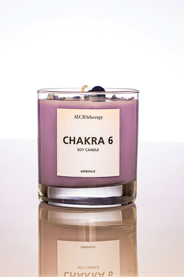 Chakra 6 Soy Candle with Amethyst & Tourmaline Gemstones 
															/ Adoratherapy							