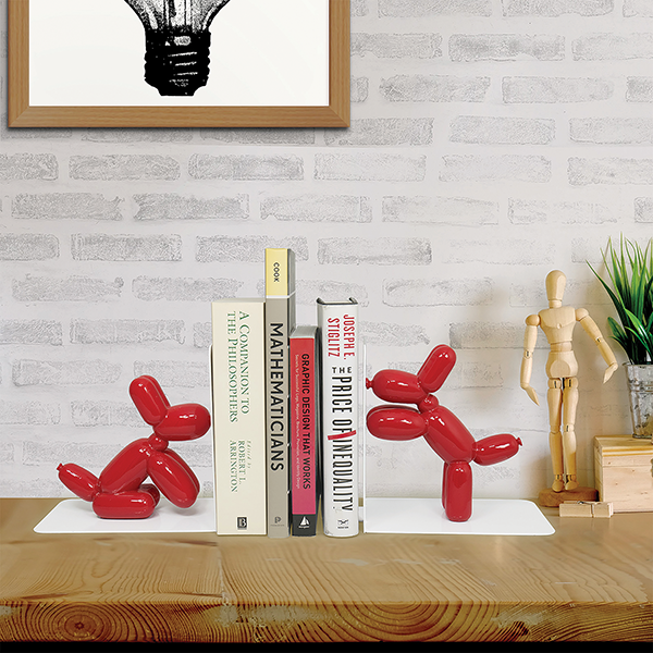 Balloon Doggy Bookends 
															/ Made by Humans							